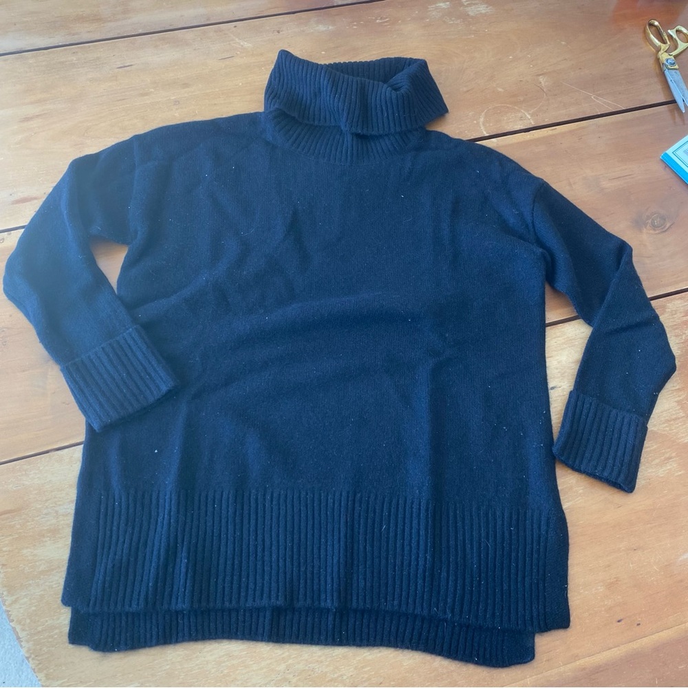 100% Cashmere Black Turtleneck Sweater Classic Capsule Minimalist Quiet Luxury